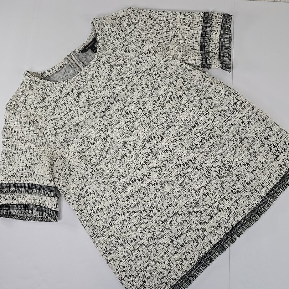 BANANA REPUBLIC WOMEN'S SIZE SMALL Boucle Fringe Top White Black SHORT SLEEVE...
